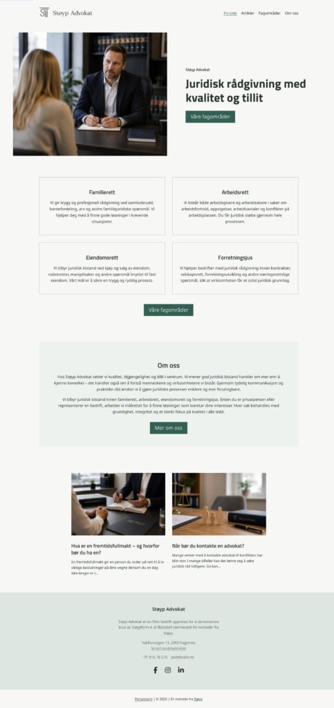 Demonettside som foreslår et nettsidedesign for advokatkontor